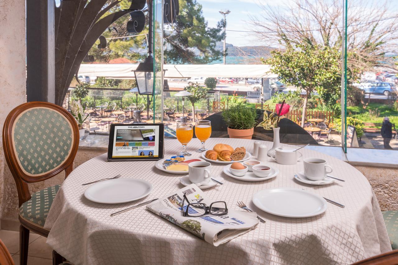 Jolly Hotel Ηγουμενίτσα Εξωτερικό φωτογραφία
